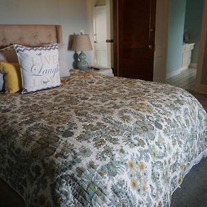 Standard Queen Room Lake View Third Floor